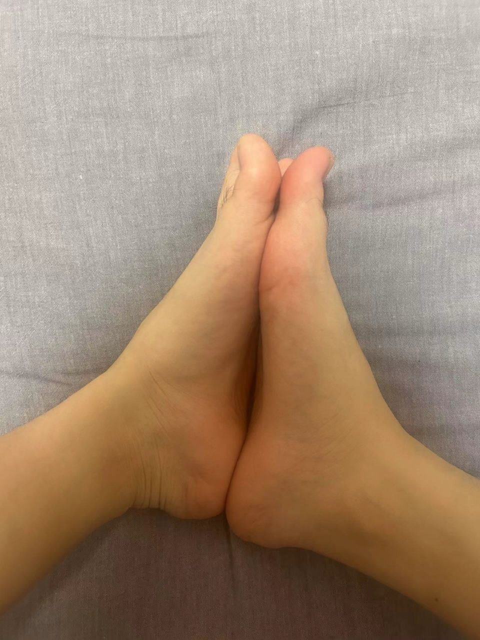 图片[2]-脚模面试脸足同框套路系列-051-171 102 39 骚脚听话[7P]-萌味圈