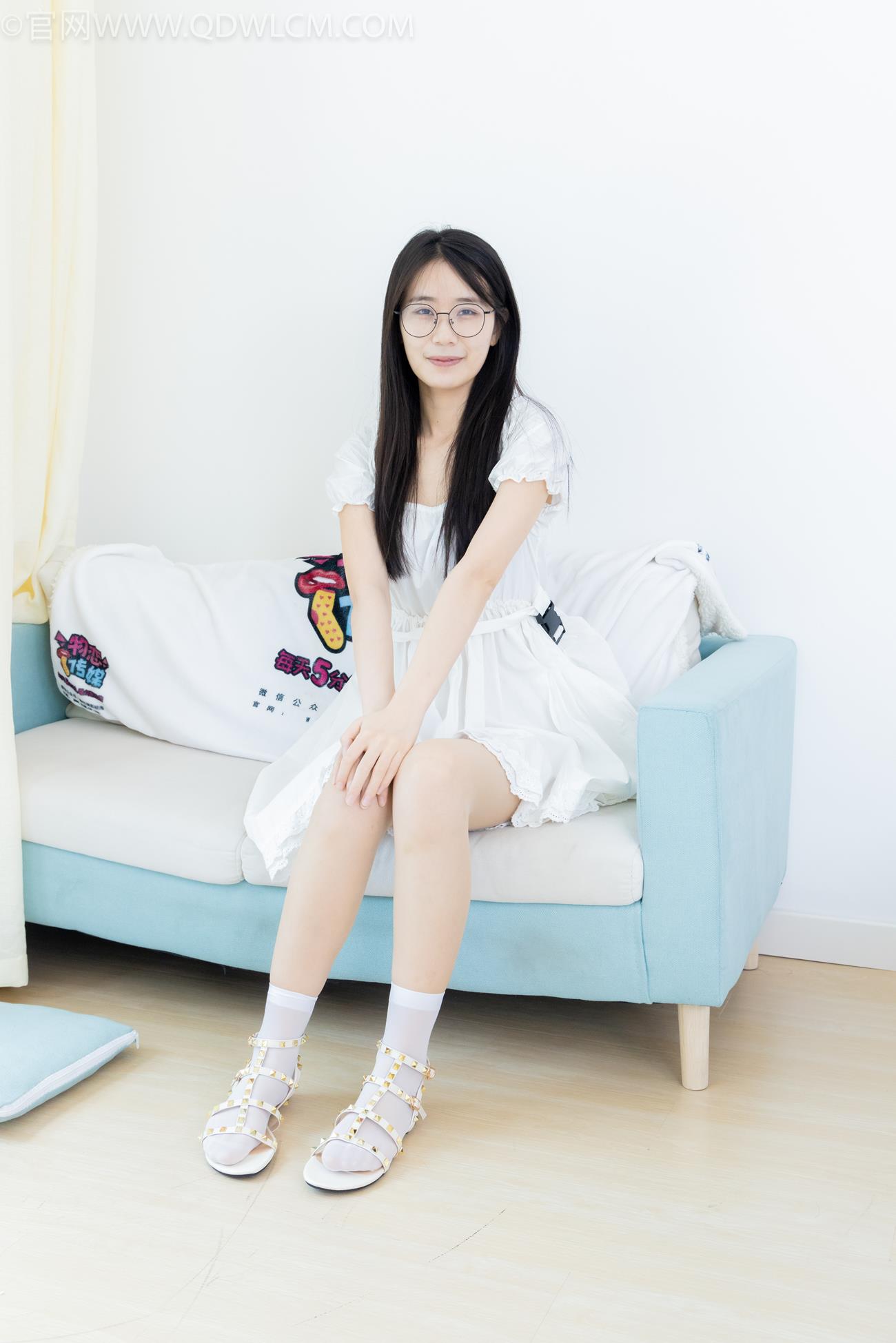 图片[2]-物恋传媒 NO.2171 菜菜-宇宙的黄昏[63P]-萌味圈