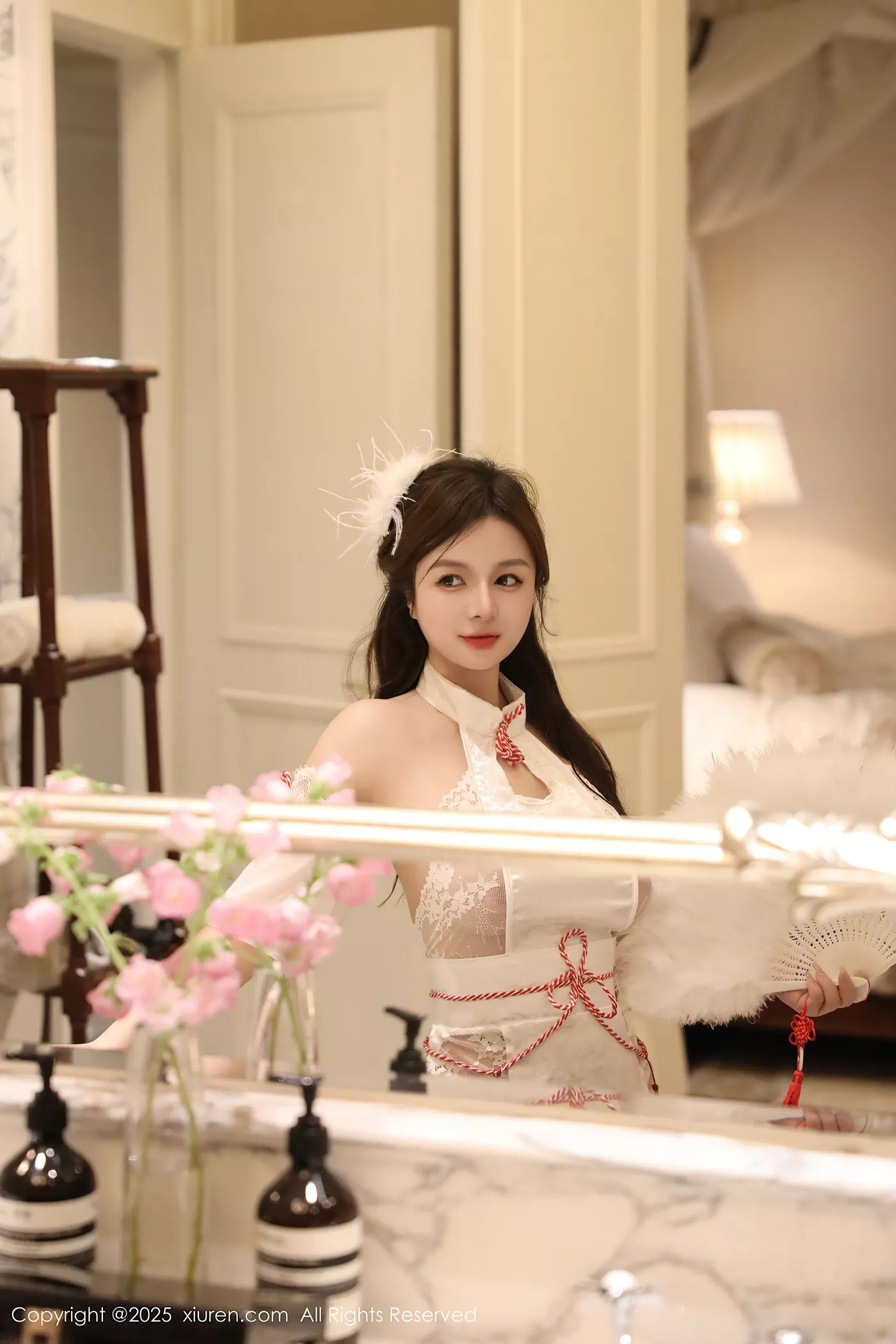 图片[2]-[Xiuren秀人网]2025.01.02 NO.9698 沈思怡[13+1P]-萌味圈