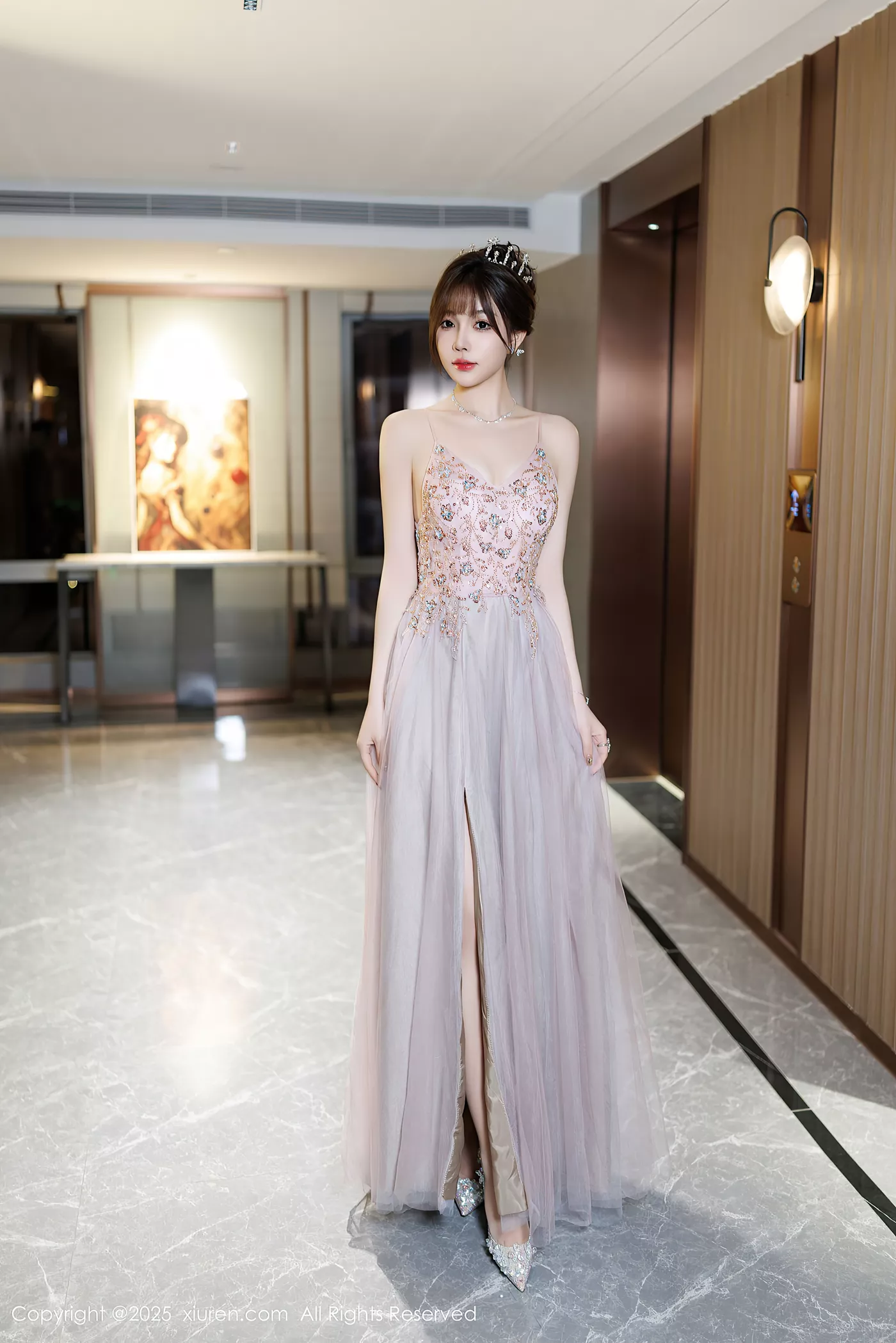 图片[2]-[Xiuren秀人网]2025.01.02 NO.9699 徐莉芝Booty[28+1P]-萌味圈