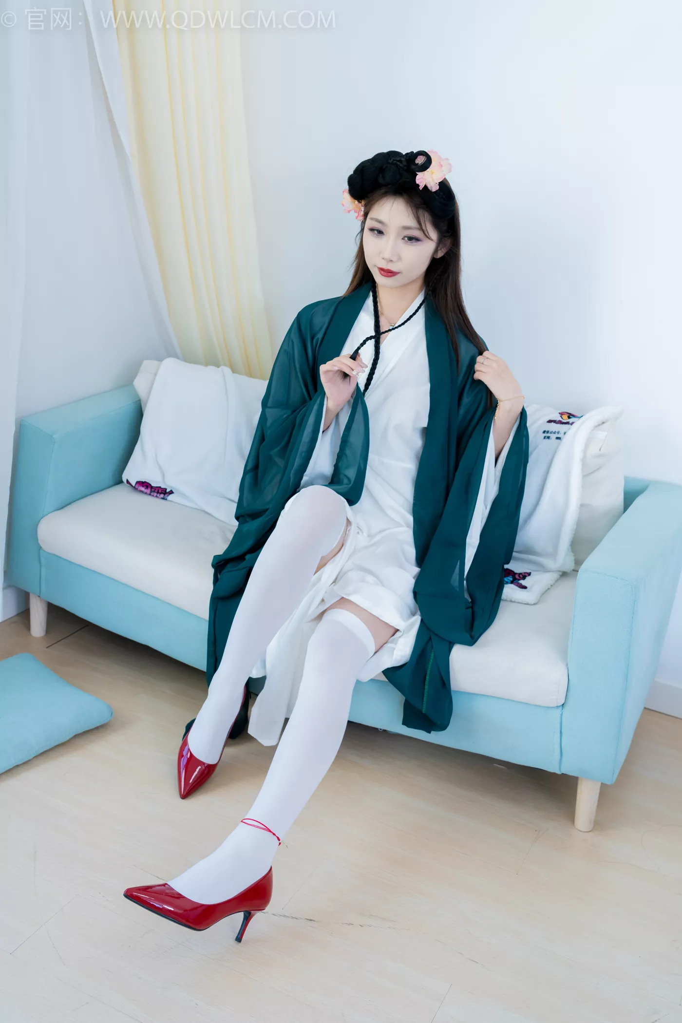 图片[2]-物恋传媒 NO.2212 泡泡-一滴泪[200P]-萌味圈