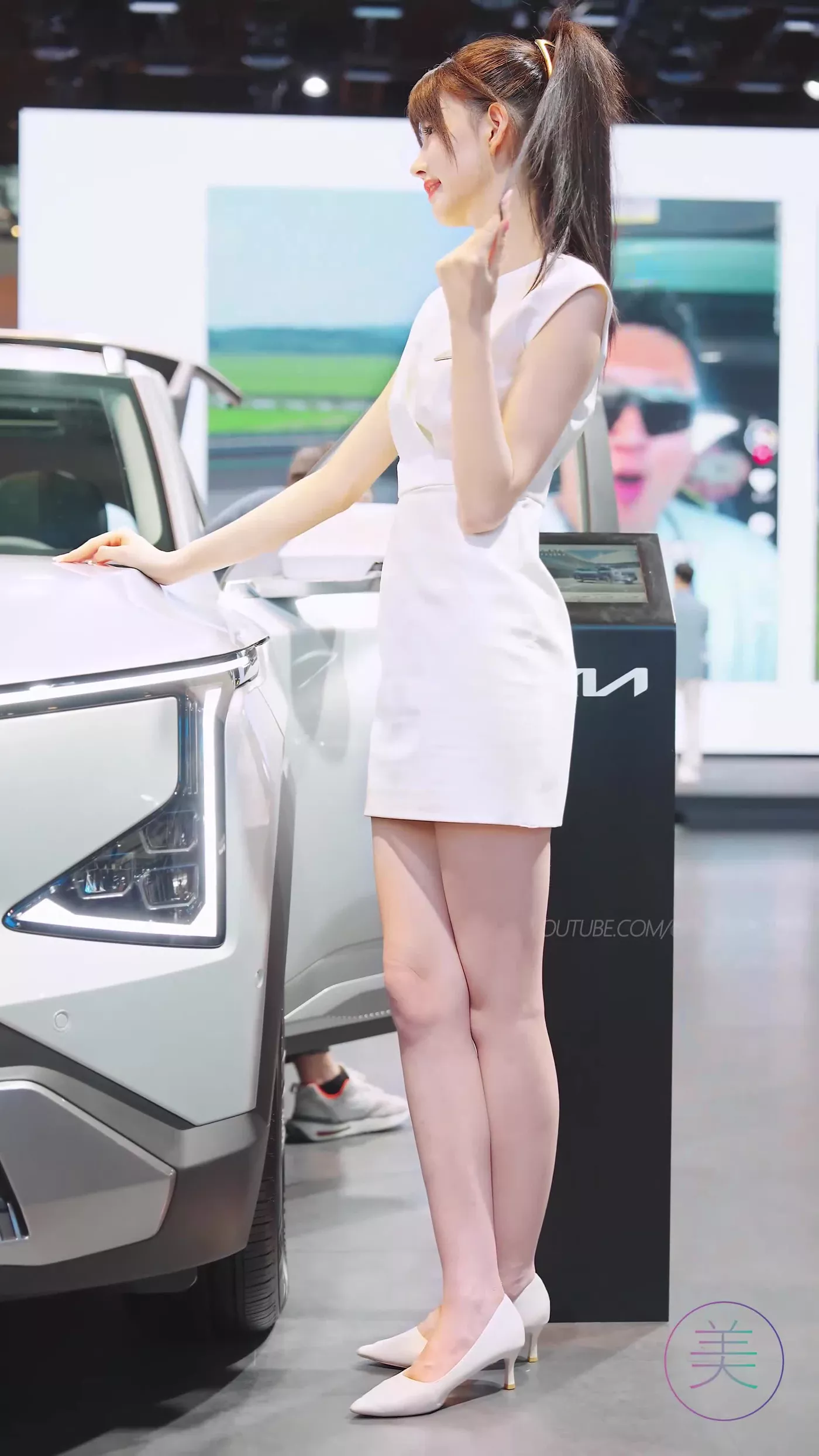 图片[2]-NO.0474 2023 广州车展 Racing Model 车模抖音网红随拍22[20P]-萌味圈