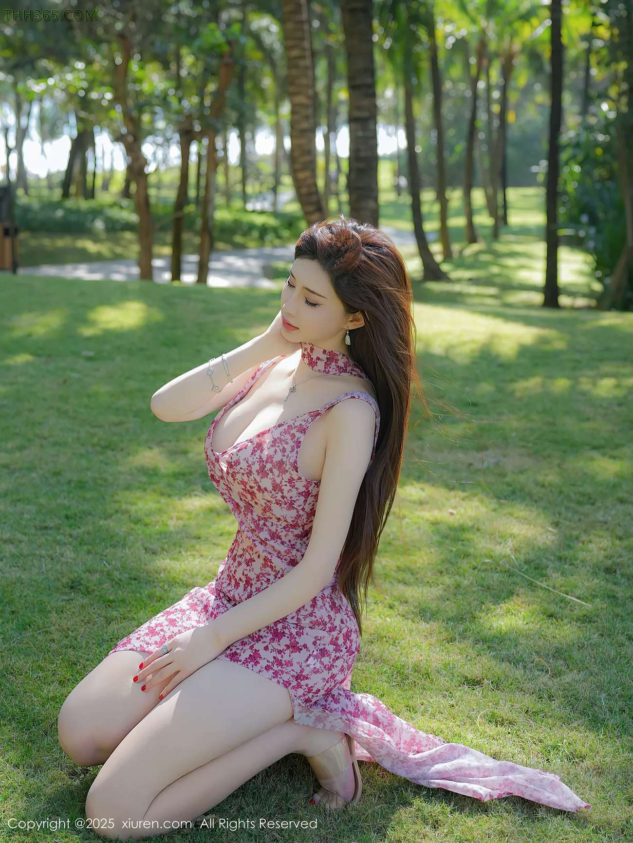 图片[2]-[Xiuren秀人网]2025.01.10 NO.9736 Carol周妍希X[47+1P]-萌味圈