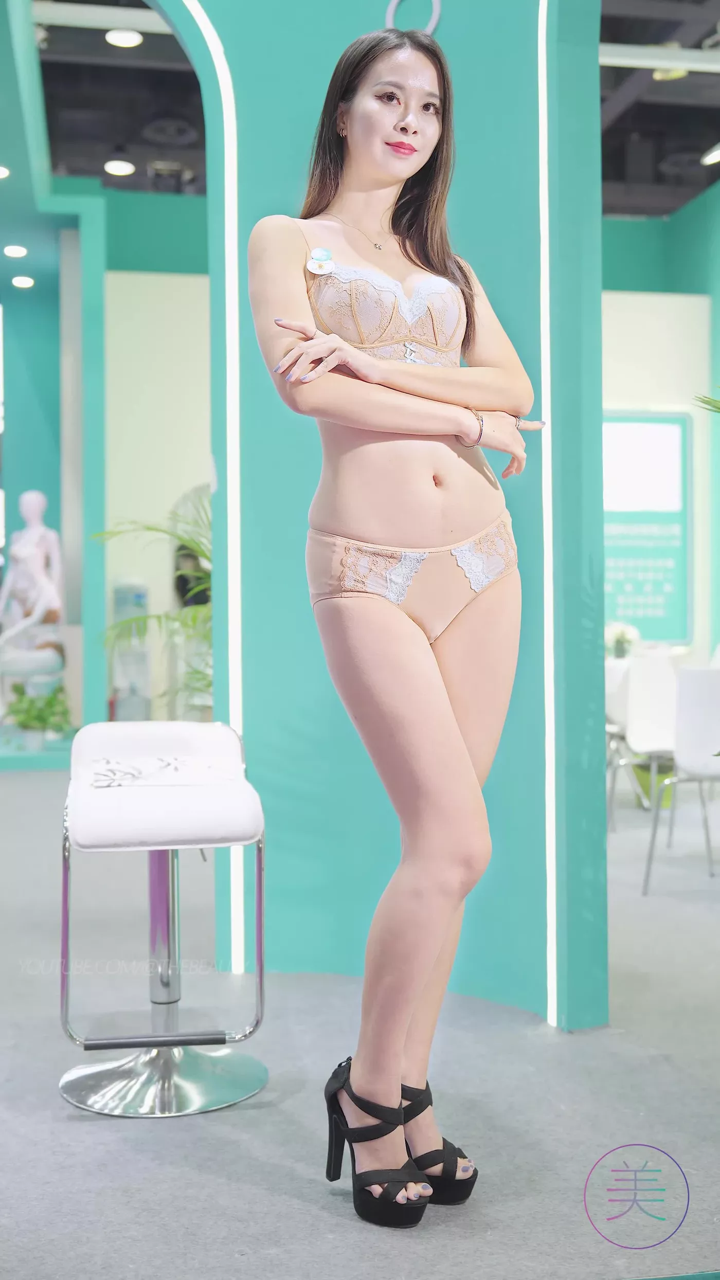 图片[2]-NO.0513 2023 广州内衣展 内衣秀 Racing Model 03[20P]-萌味圈
