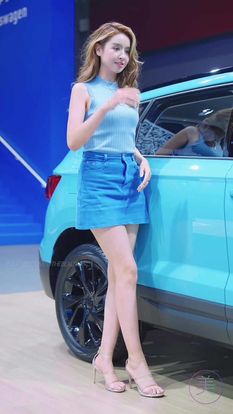 图片[2]-NO.0718 2023 广州车展 Racing Model 车模抖音网红随拍40[20P]-萌味圈