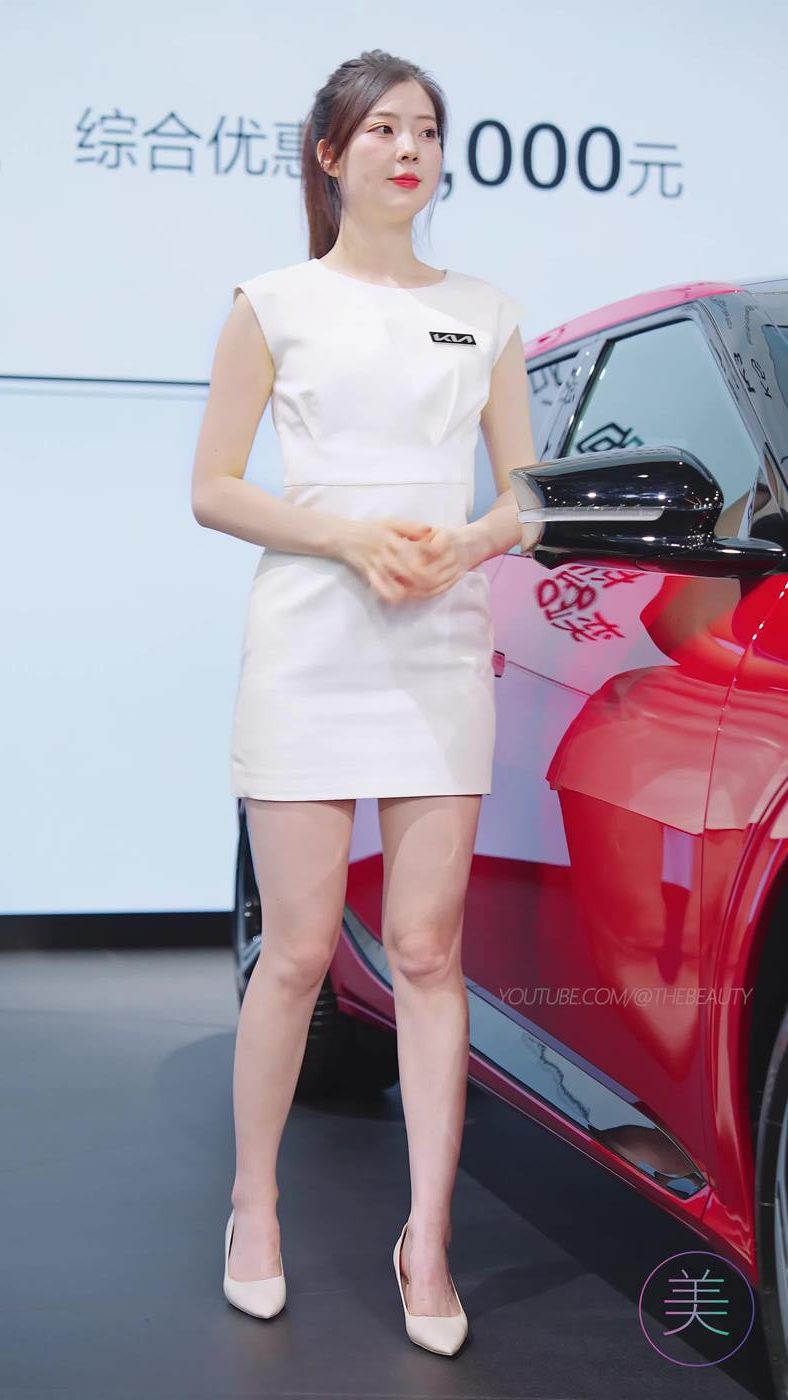 图片[2]-NO.0822 2023 广州车展 Racing Model 车模抖音网红随拍74[20P]-萌味圈