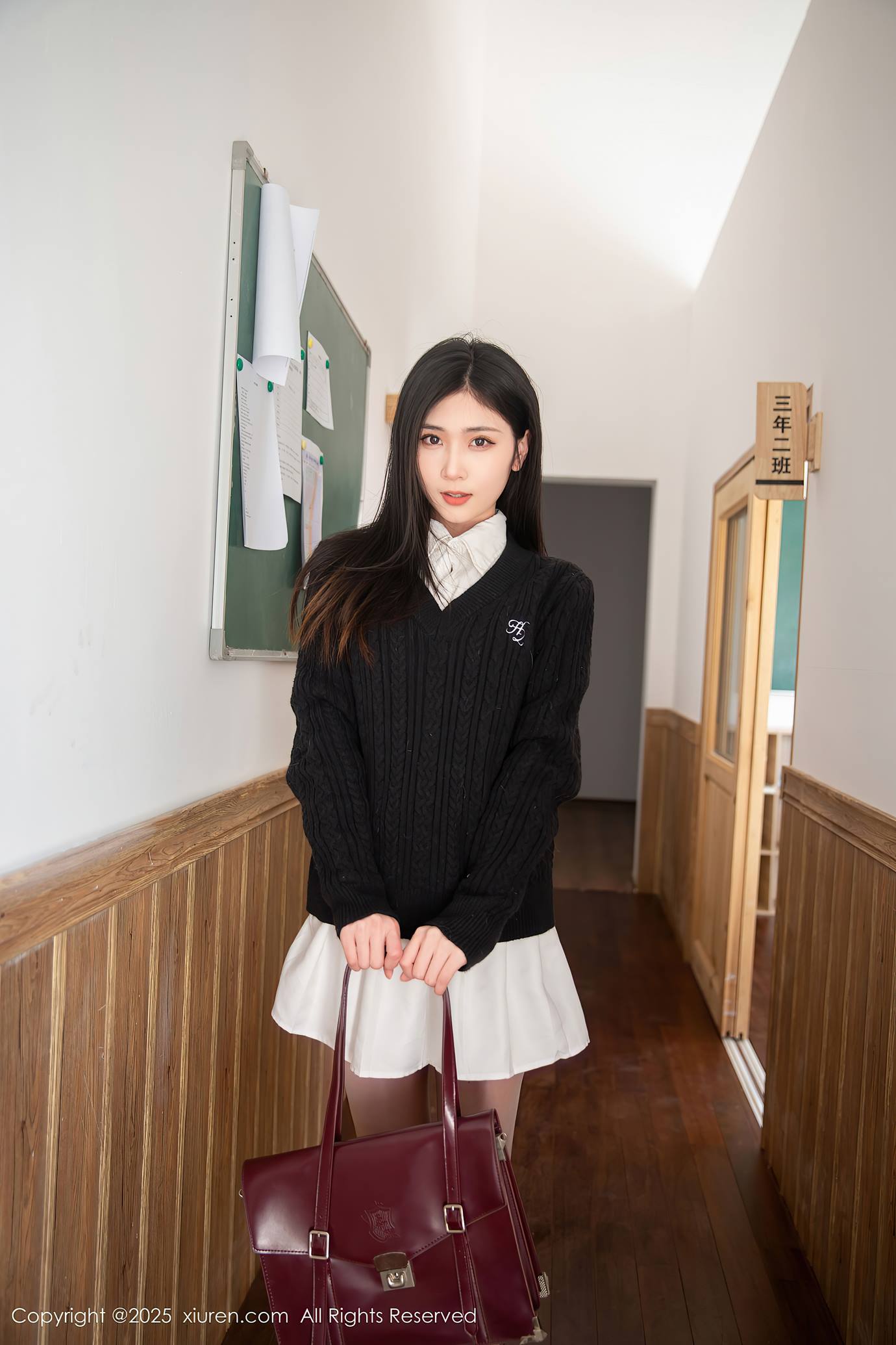 图片[2]-[Xiuren秀人网]2025.03.27 NO.10078 刘婷婷[39+1P]-萌味圈