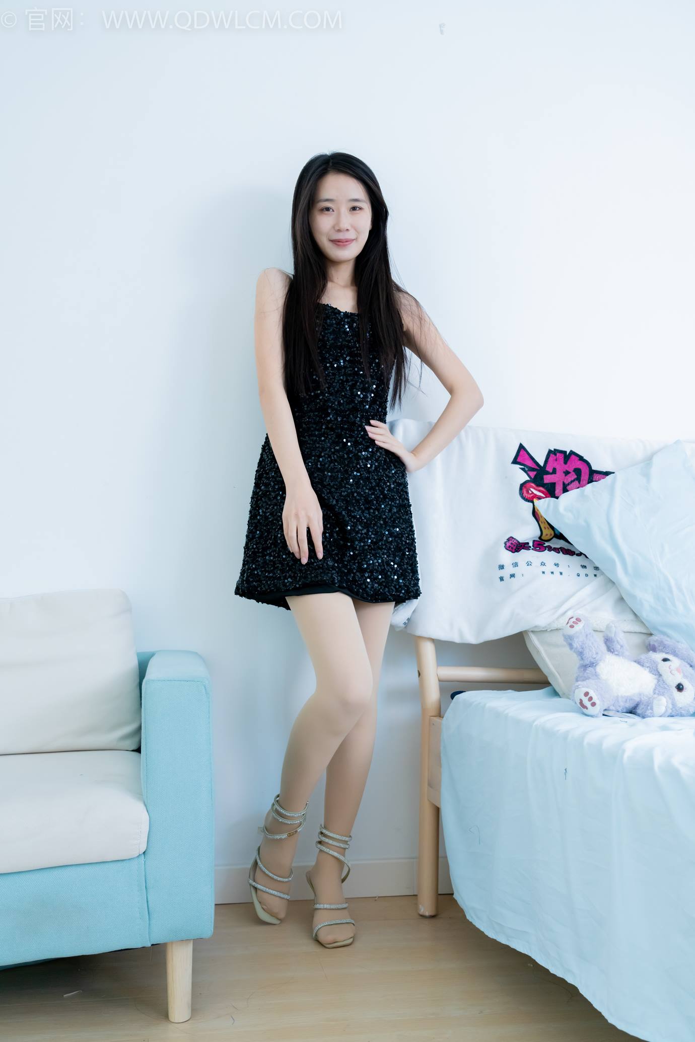 图片[2]-物恋传媒 NO.2288 菜菜-高跟凉鞋、平底鞋、厚肉丝、油亮薄肉丝[132P]-萌味圈