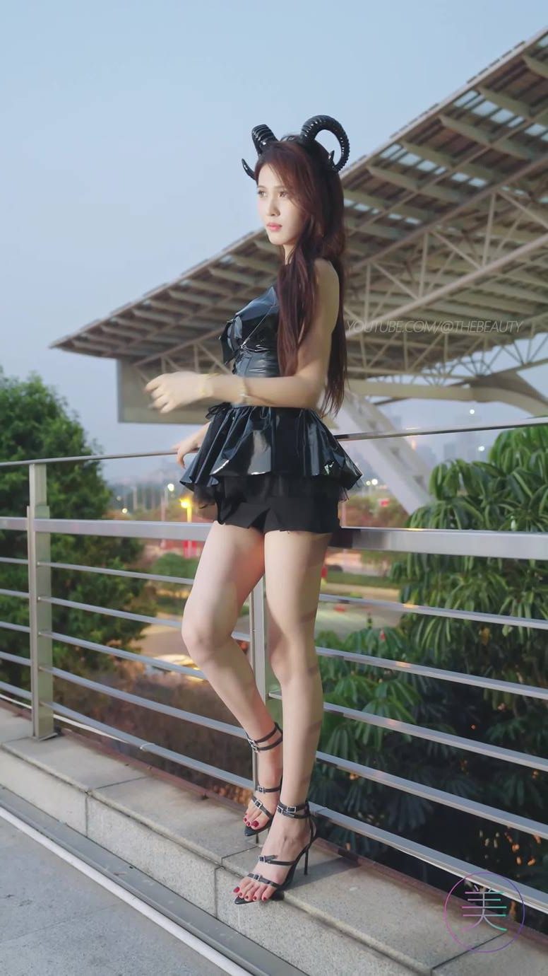 图片[2]-NO.0871 2023 广州车展 Racing Model 车模抖音网红随拍93[20P]-萌味圈