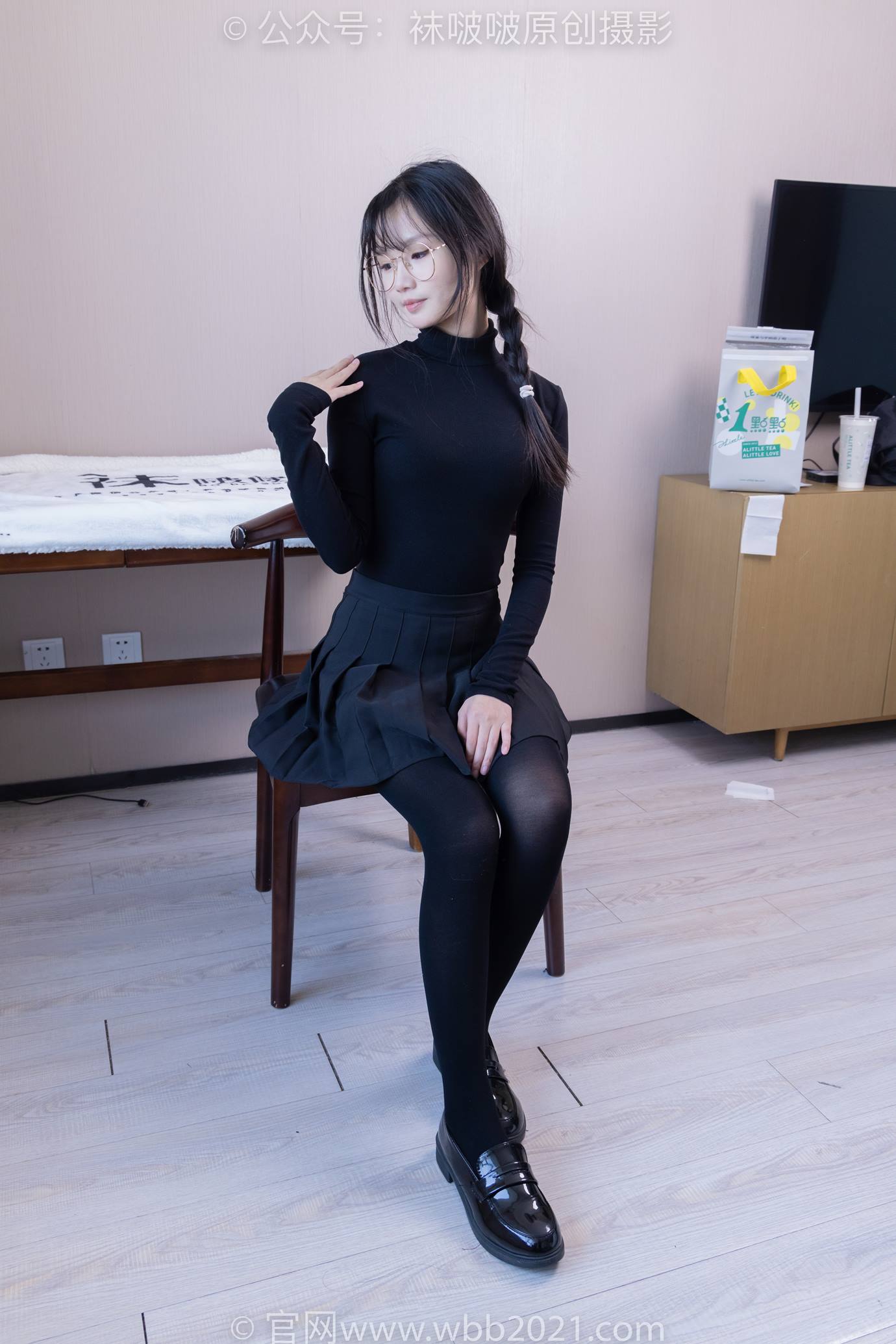 图片[2]-[BoBoSocks袜啵啵]NO.523 甜甜圈-皮鞋、厚黑丝[129P]-萌味圈