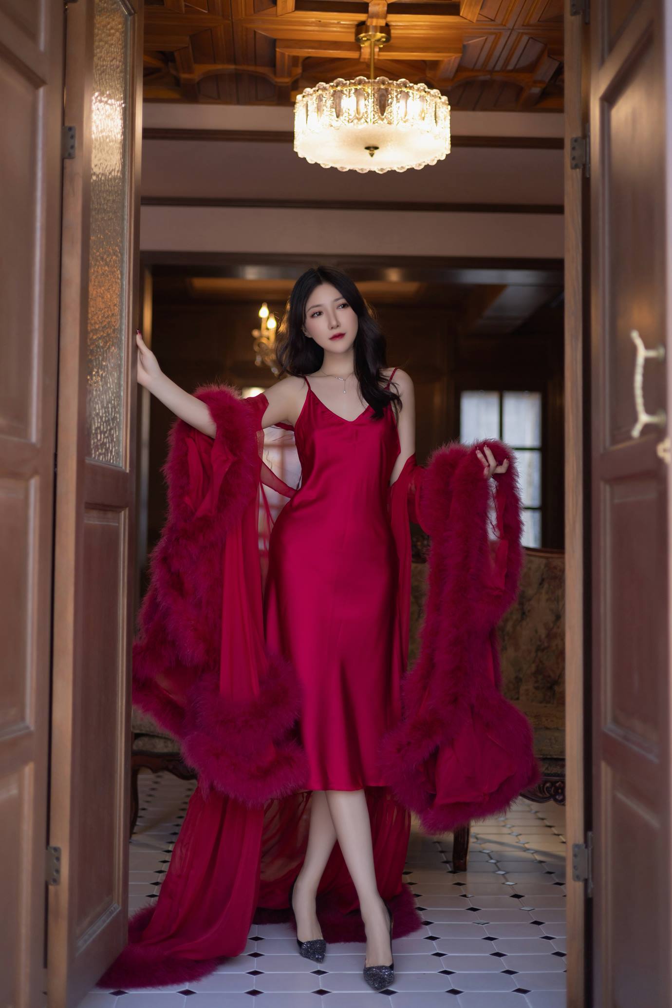 图片[2]-秀人名模鱼子酱Fish《似火柔情》写真[56P]-萌味圈
