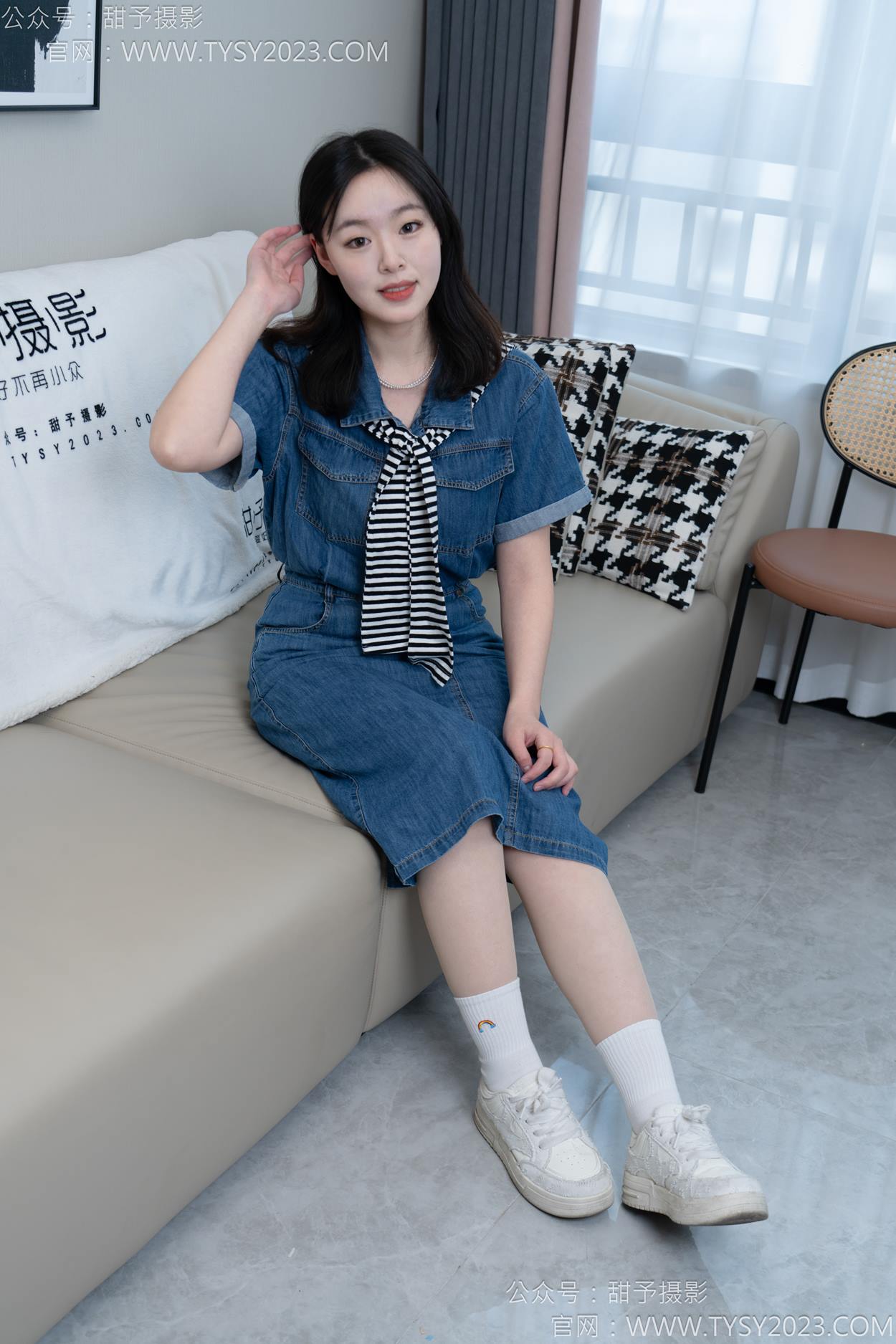 图片[2]-甜予摄影 NO.151 小葵-板鞋、白棉袜、薄肉丝[130P]-萌味圈