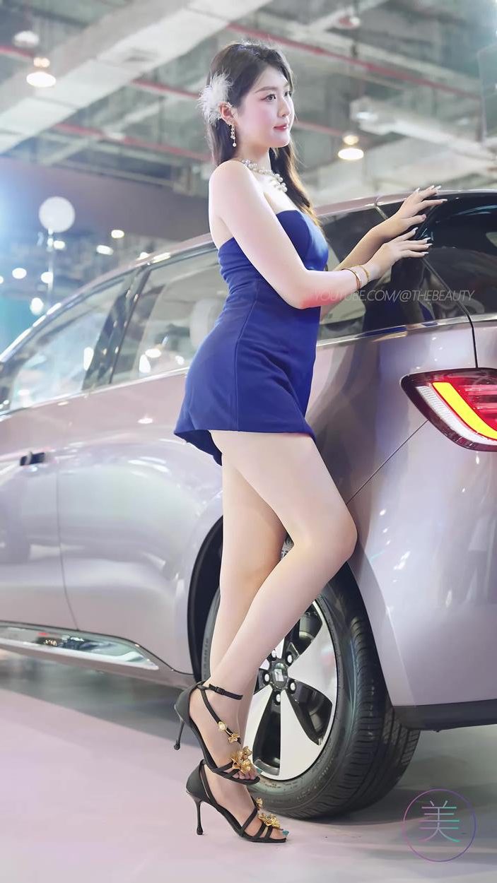 图片[2]-NO.1032 2024 东莞春季车展 Racing Model 车模随拍 Fancam LOOKBOOK 14[20P]-萌味圈