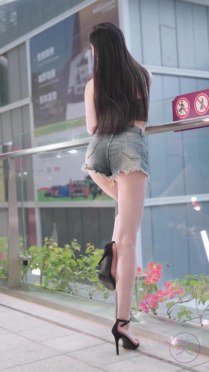 图片[2]-NO.1127 2024 深圳改装车展 Auto Salon 车模抖音网红随拍 93[20P]-萌味圈