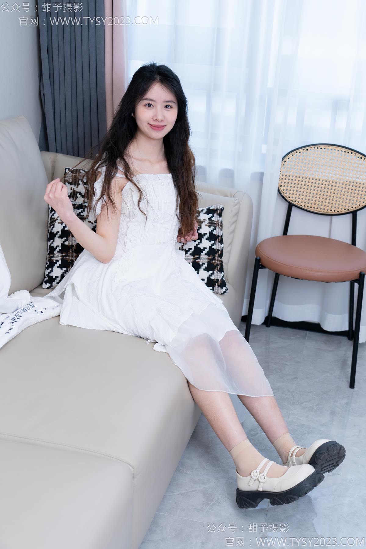 图片[2]-甜予摄影 NO.172 知知-皮鞋、短肉丝、裸足[130P]-萌味圈