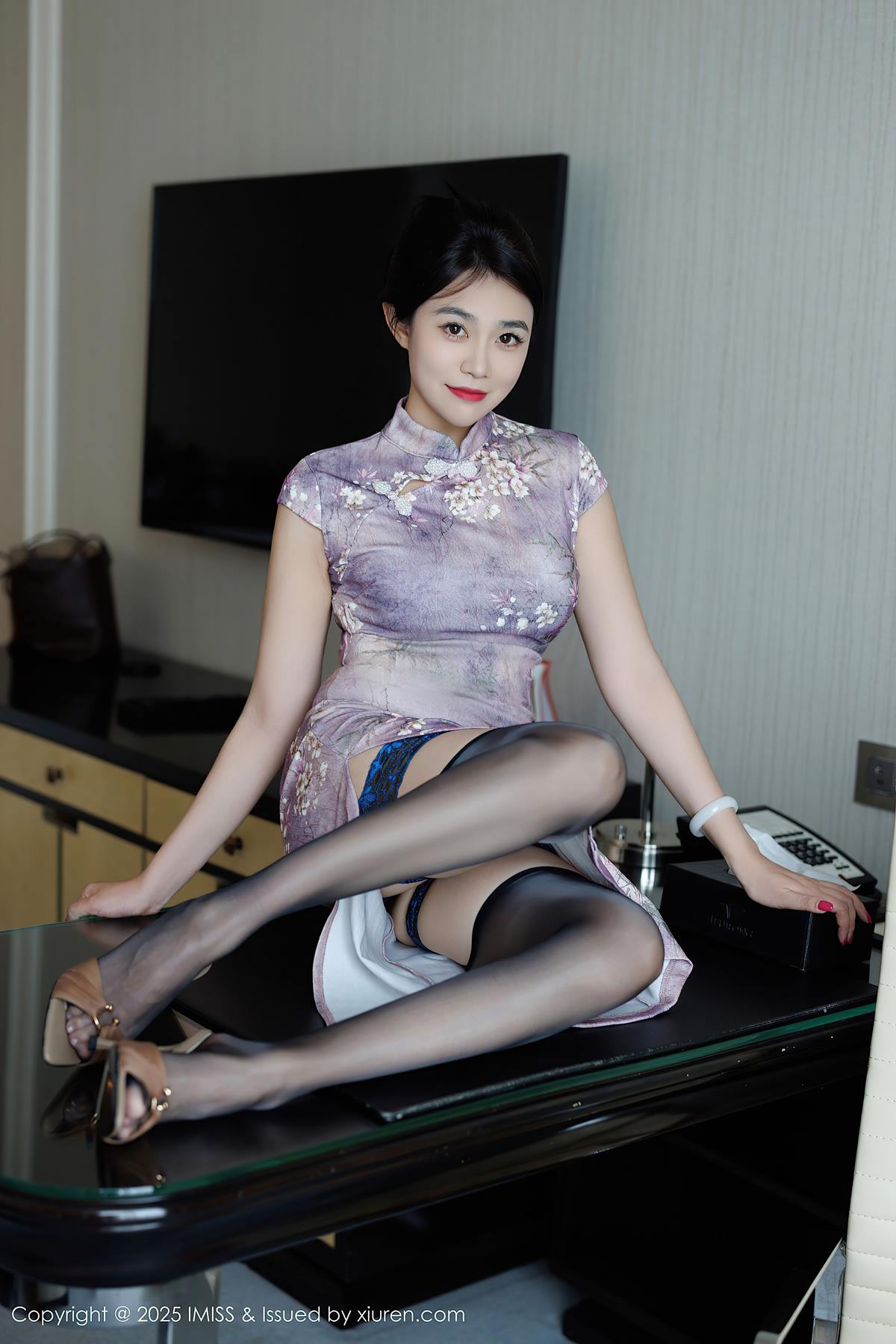 图片[2]-[IMiss爱蜜社]2025.05.21 VOL.791 许诺Sabrina[40+1P]-萌味圈