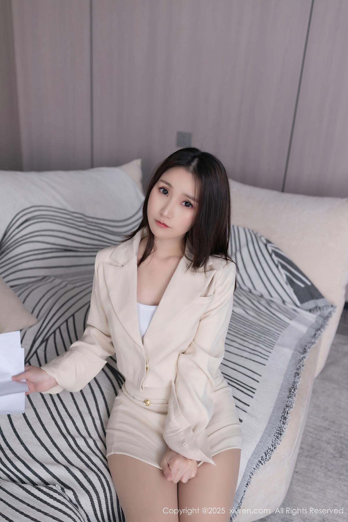 图片[2]-[Xiuren秀人网]2025.06.18 NO.10428 杏子Yada[19+1P]-萌味圈
