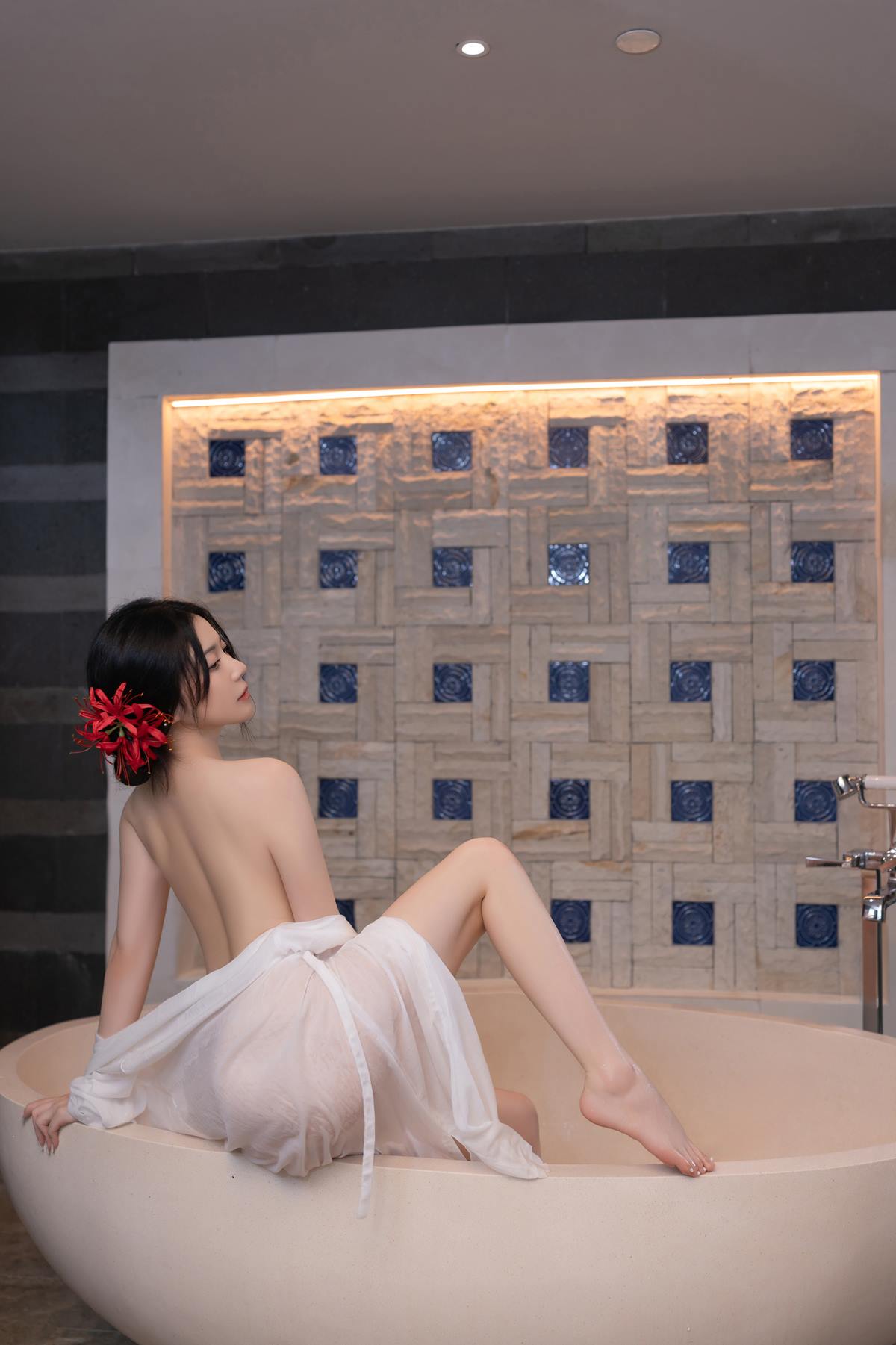 图片[40]-秀人名模鱼子酱Fish《寂》写真[46P]-萌味圈