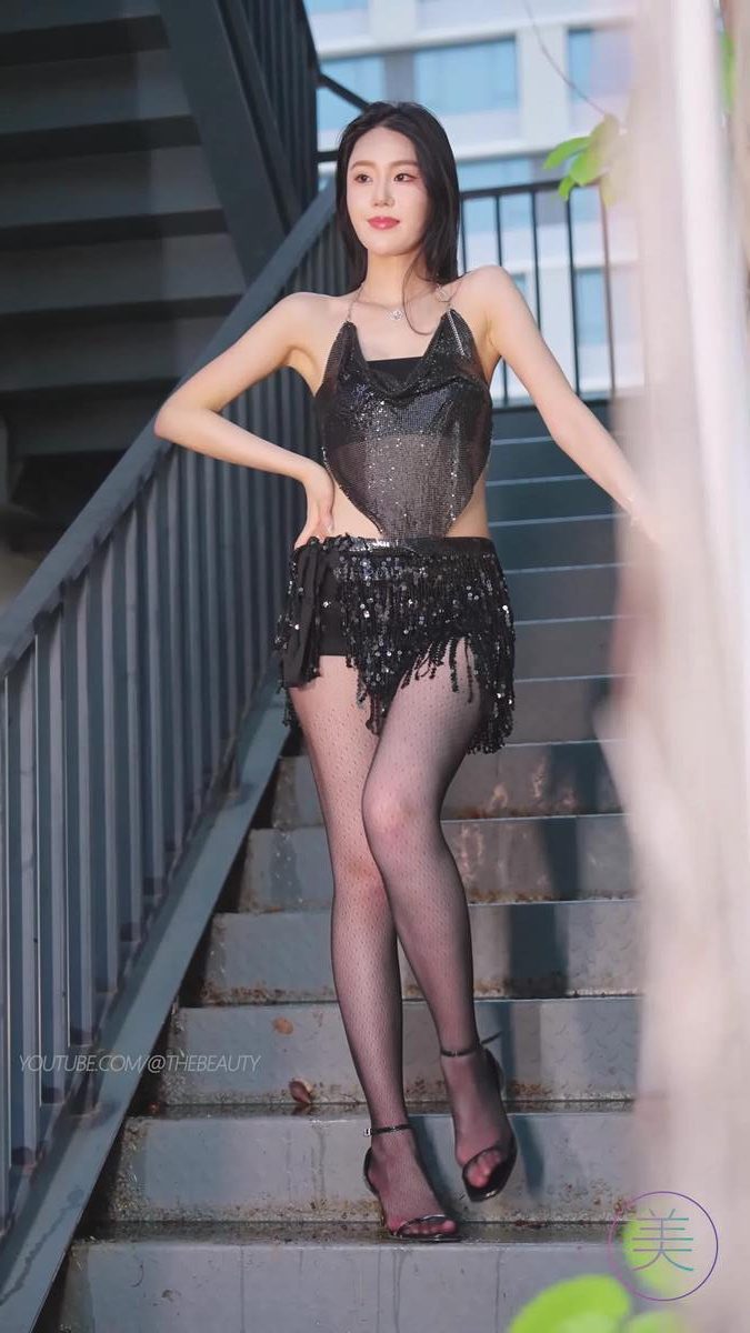 图片[2]-NO.1302 2024 深圳粤港澳大湾区车展 Model 车模随拍 96[20P]-萌味圈