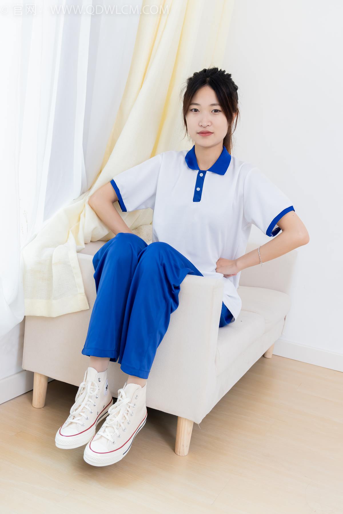 图片[2]-物恋传媒 NO.2387 小夏-帆布鞋、白短棉袜、薄肉丝、校服[118P]-萌味圈