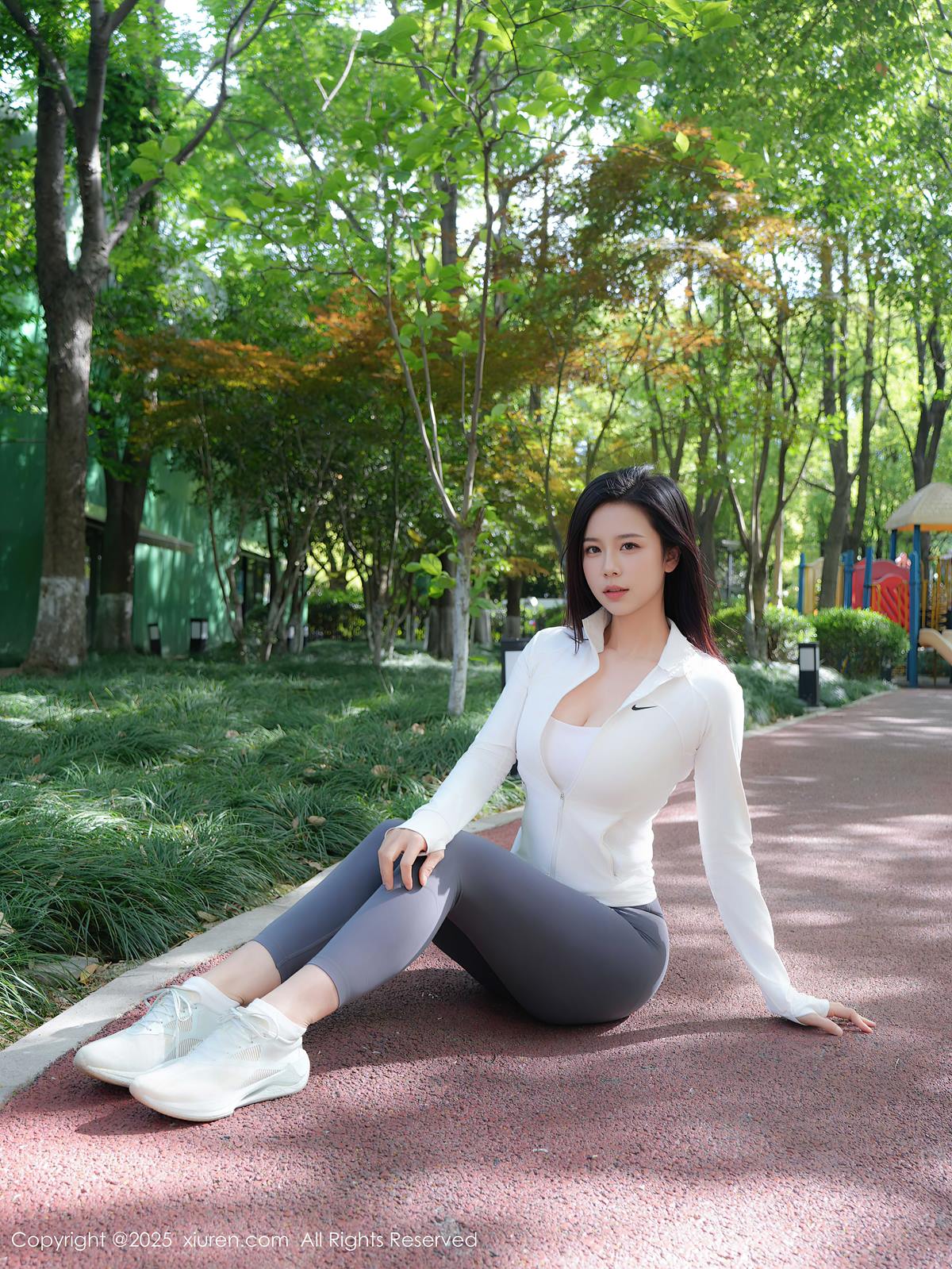 图片[2]-[Xiuren秀人网]2025.07.29 NO.10595 玫瑰我爱你[39+1P]-萌味圈