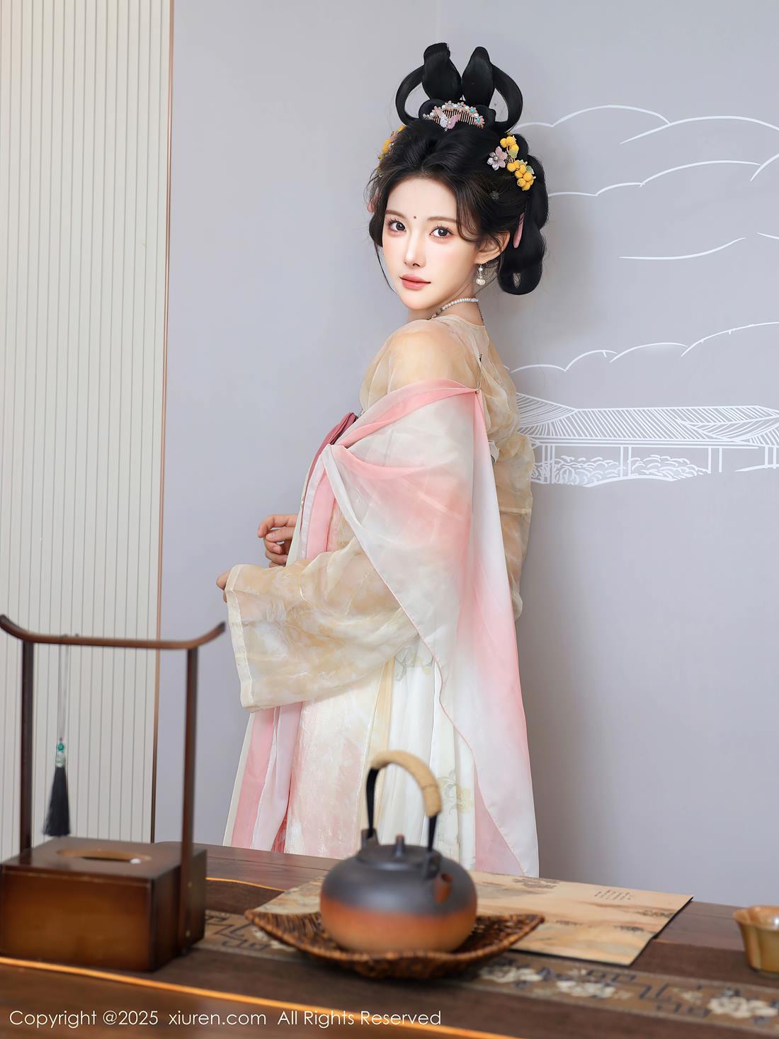 图片[2]-[Xiuren秀人网]2025.08.13 NO.10645 梨霜儿[63P]-萌味圈