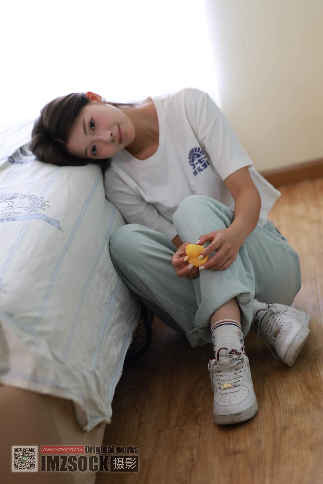 图片[2]-[MZSOCK]爱美足 NO.335 粟子[111P]-萌味圈