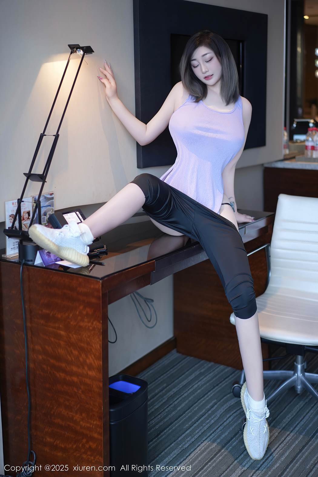 图片[2]-[Xiuren秀人网]2025.08.22 NO.10682 妲己_Toxic[22P]-萌味圈