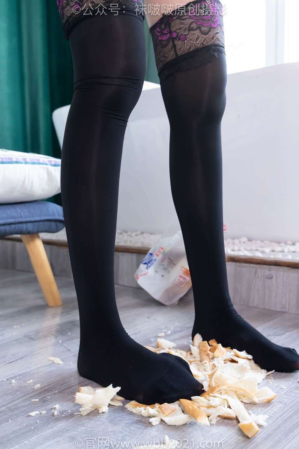 图片[2]-[BoBoSocks袜啵啵]NO.585 小甜豆-高跟鞋、大腿黑丝、踩面包剧情[90P]-萌味圈