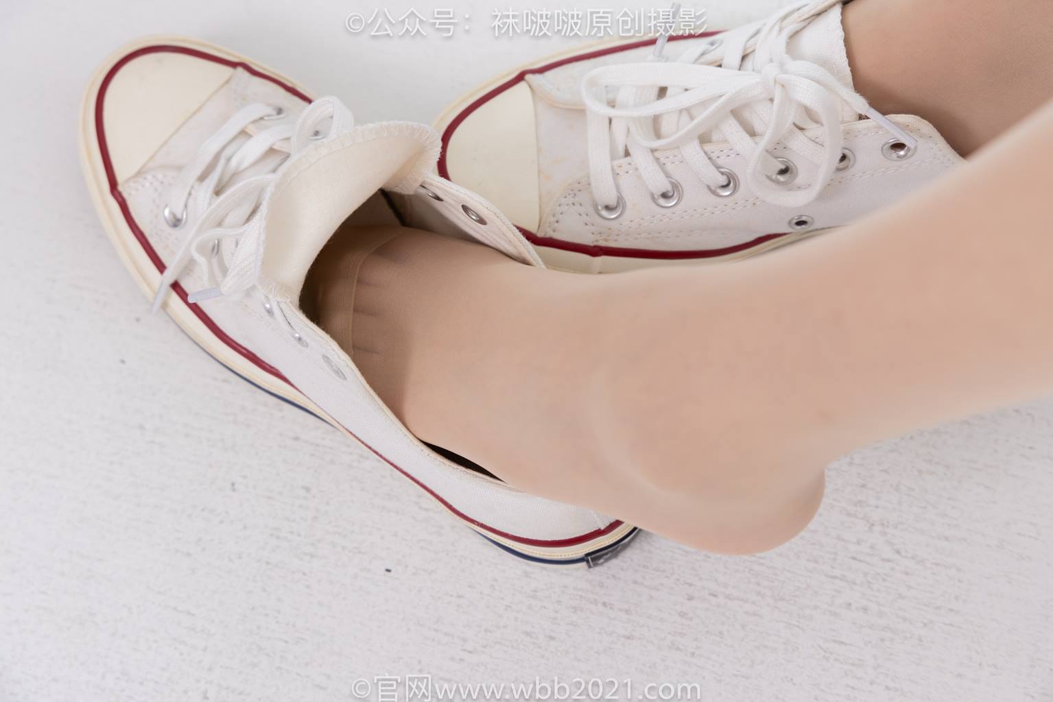 图片[36]-[BoBoSocks袜啵啵]NO.587 香菜-匡威帆布鞋、薄肉丝[139P]-萌味圈