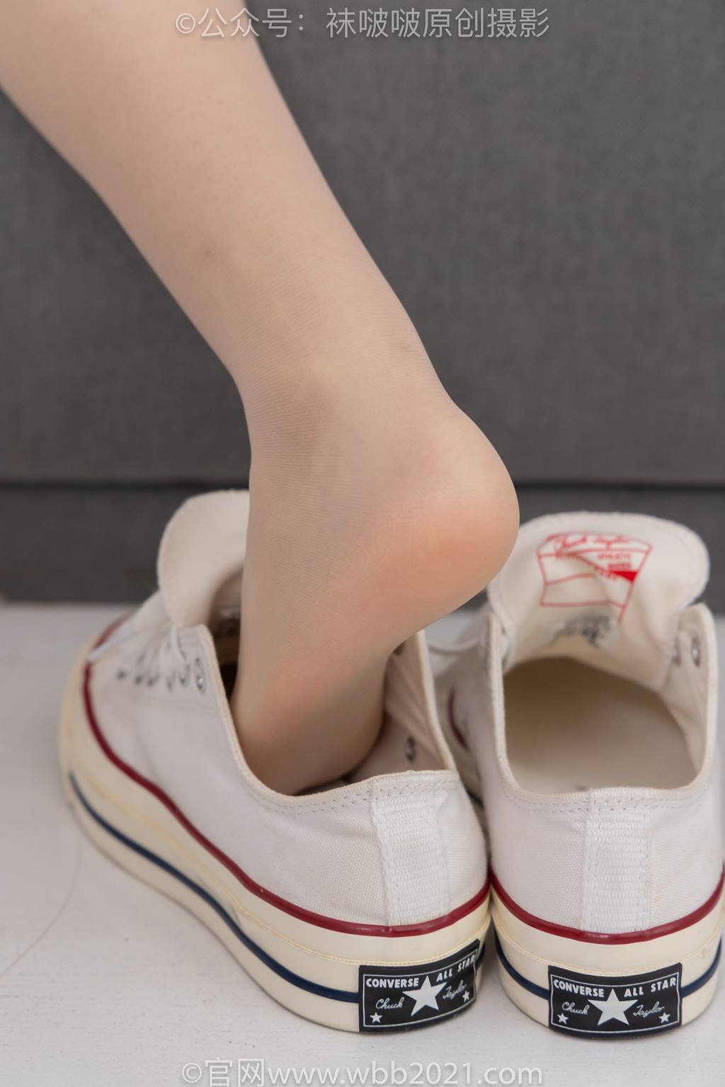 图片[54]-[BoBoSocks袜啵啵]NO.587 香菜-匡威帆布鞋、薄肉丝[139P]-萌味圈