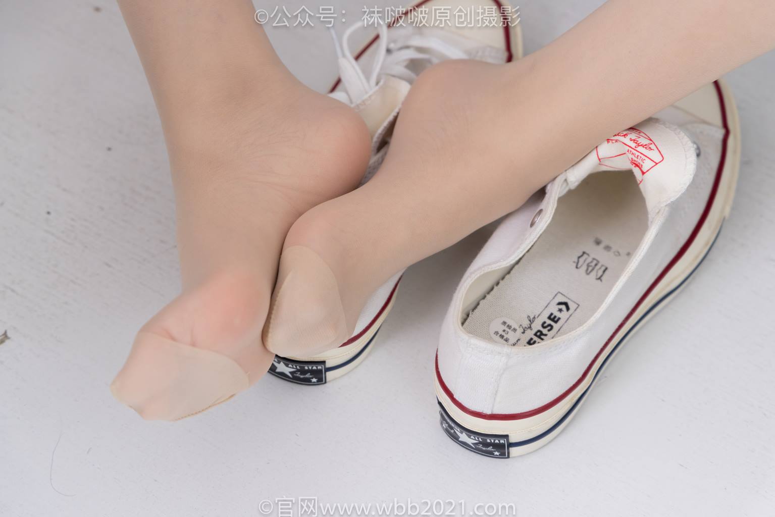 图片[70]-[BoBoSocks袜啵啵]NO.587 香菜-匡威帆布鞋、薄肉丝[139P]-萌味圈