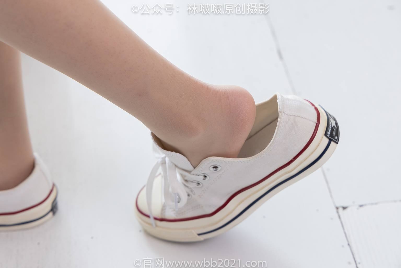 图片[126]-[BoBoSocks袜啵啵]NO.587 香菜-匡威帆布鞋、薄肉丝[139P]-萌味圈