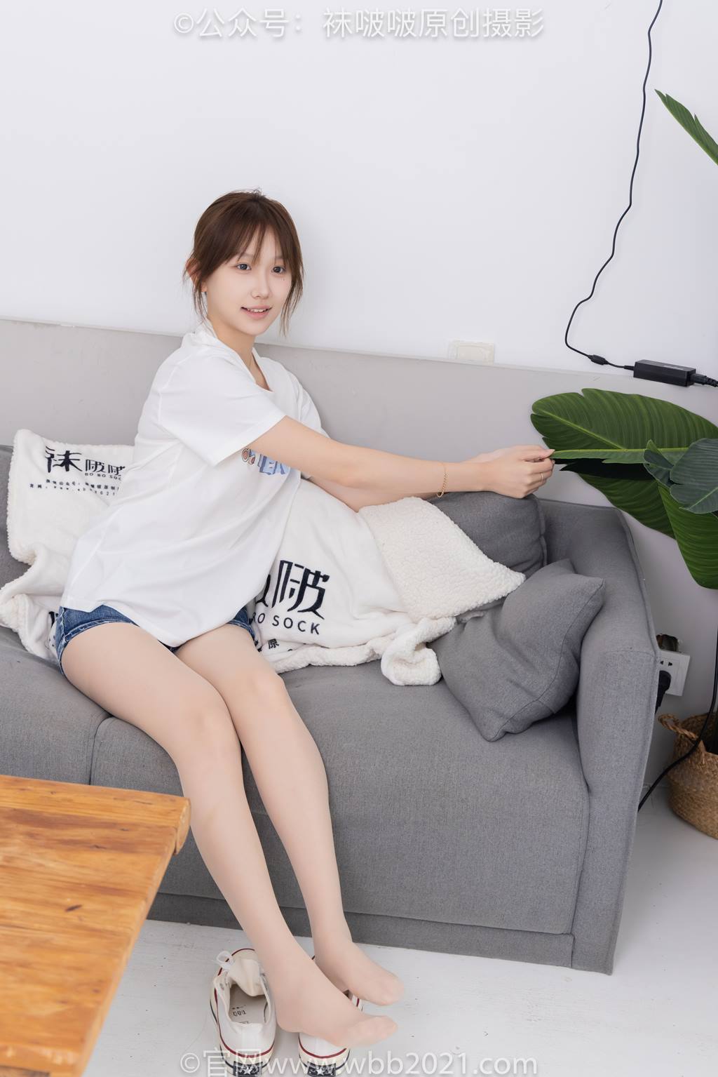 图片[141]-[BoBoSocks袜啵啵]NO.587 香菜-匡威帆布鞋、薄肉丝[139P]-萌味圈