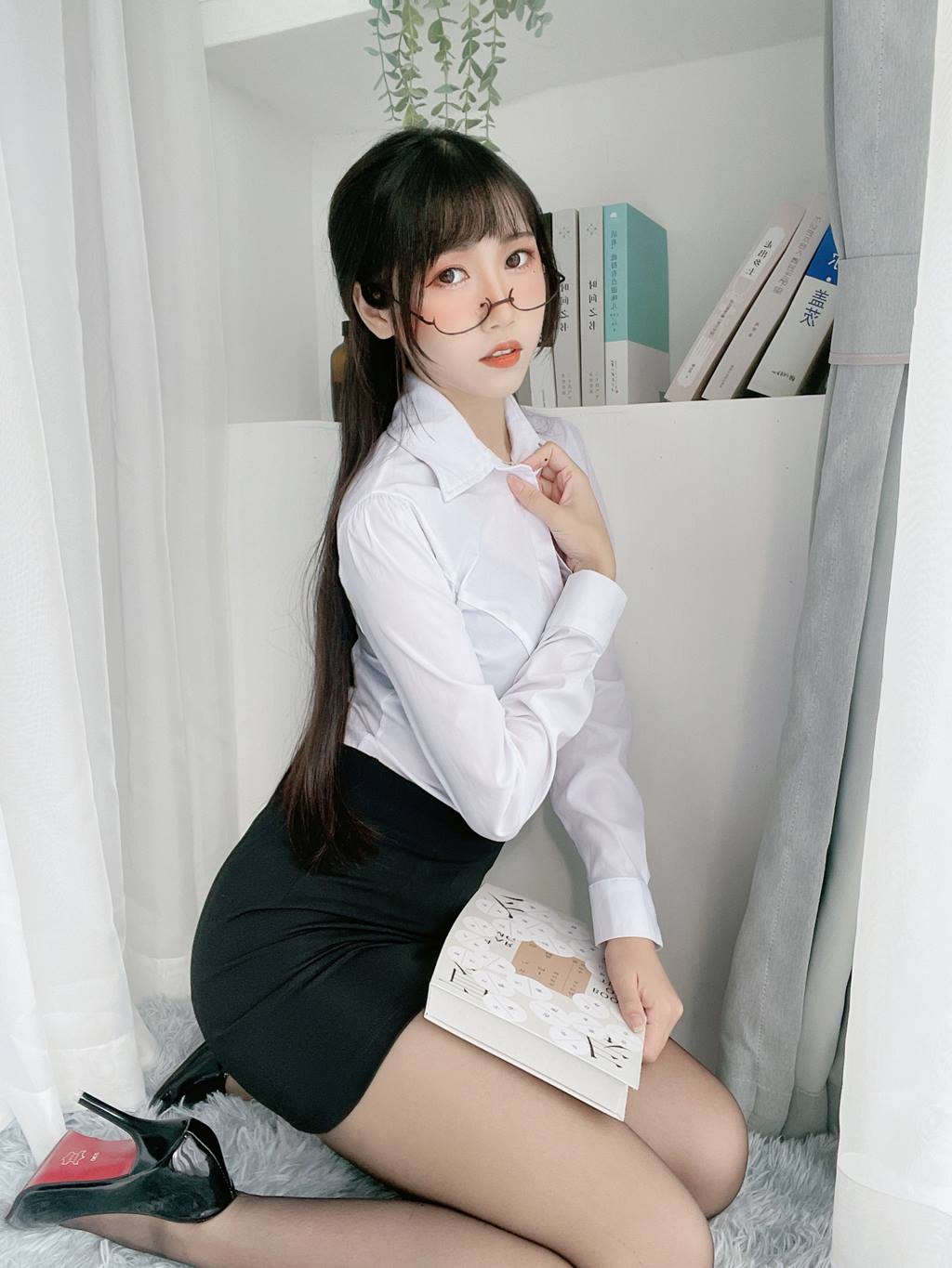 图片[4]-不呆猫  – 黑丝包臀OL[19P]-萌味圈