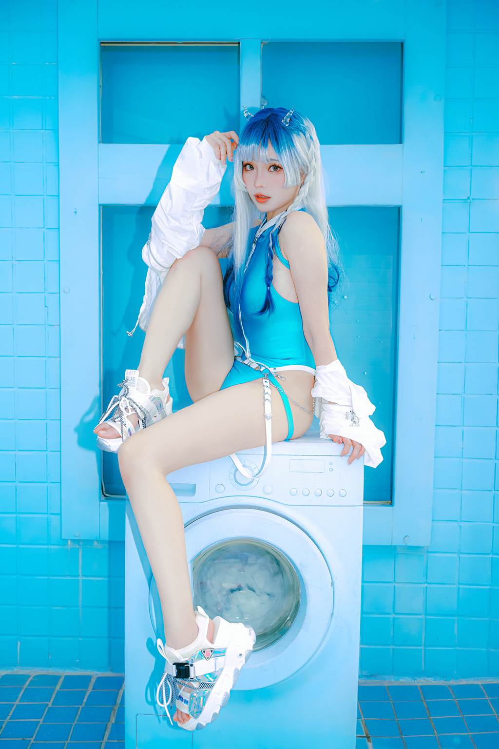 图片[2]-Ely_eee(ElyEE子) NO.172 – Glassyhorn Devil[28P]-萌味圈