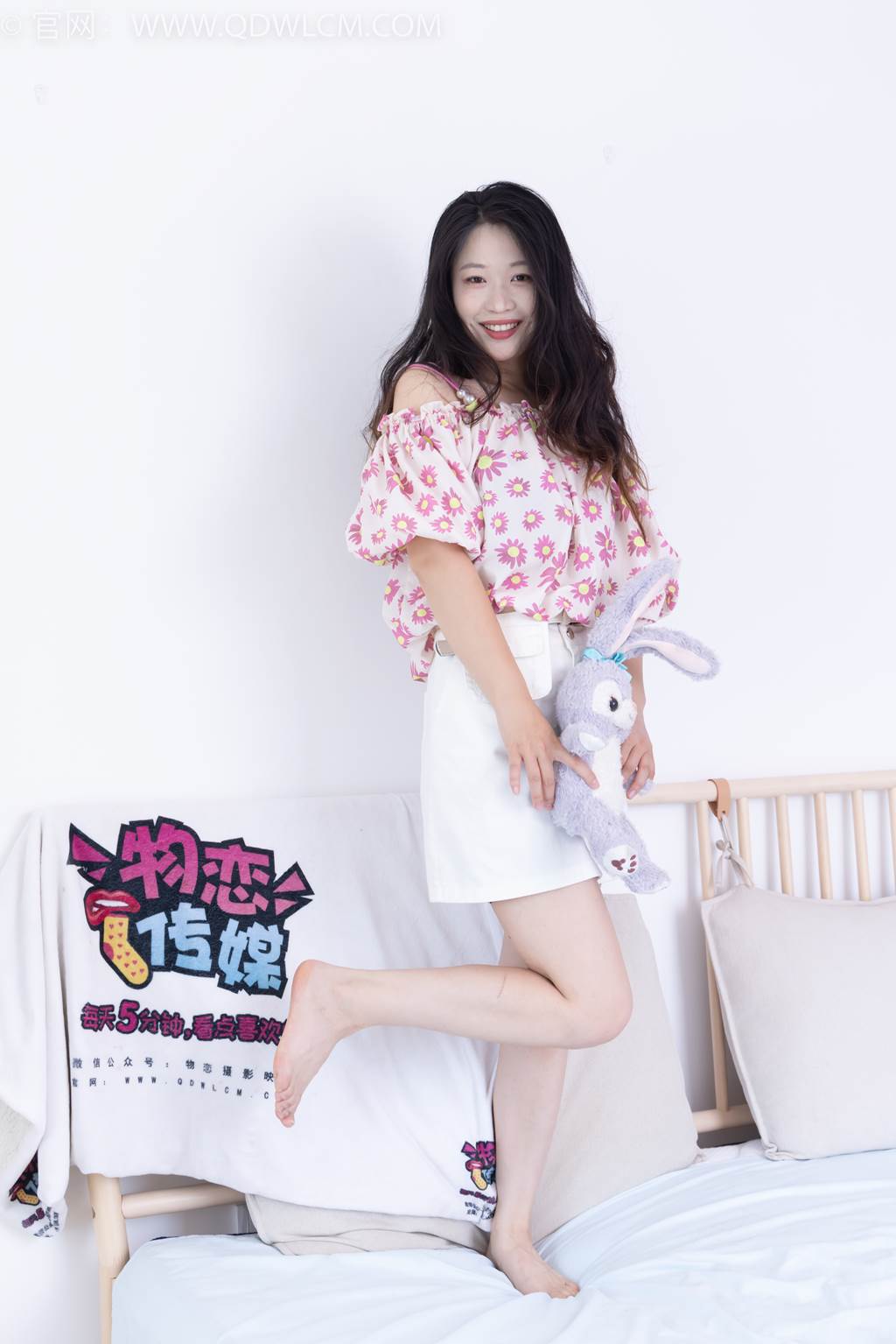 图片[2]-物恋传媒 NO.2437 小紫-两双高跟凉鞋、薄肉丝、裸足[123P]-萌味圈
