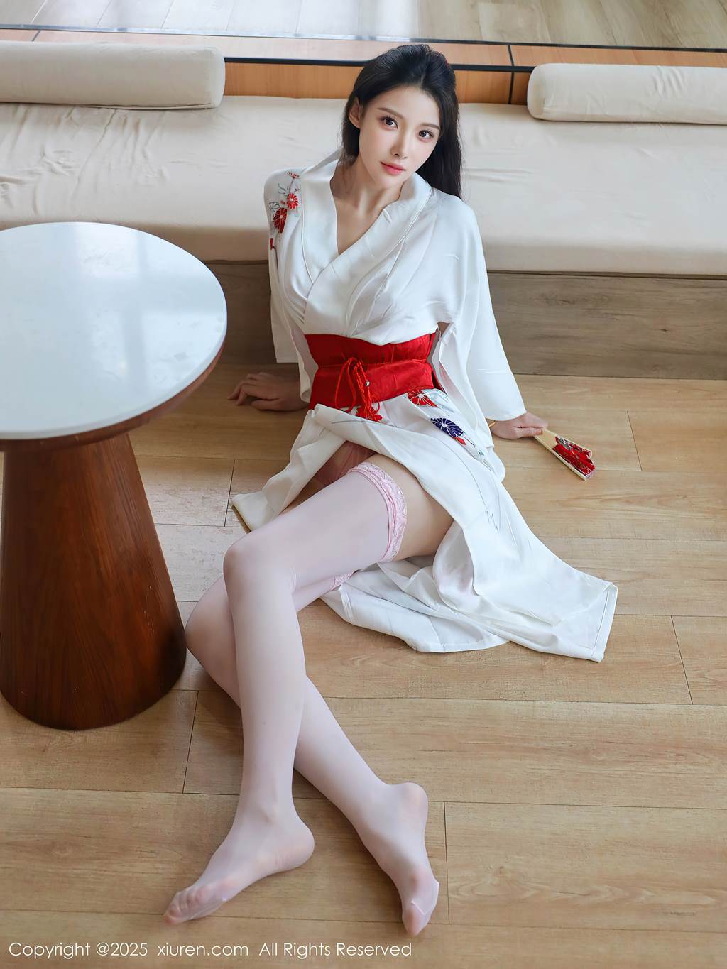 图片[2]-[Xiuren秀人网]2025.09.15 NO.10767 梨霜儿[26P]-萌味圈