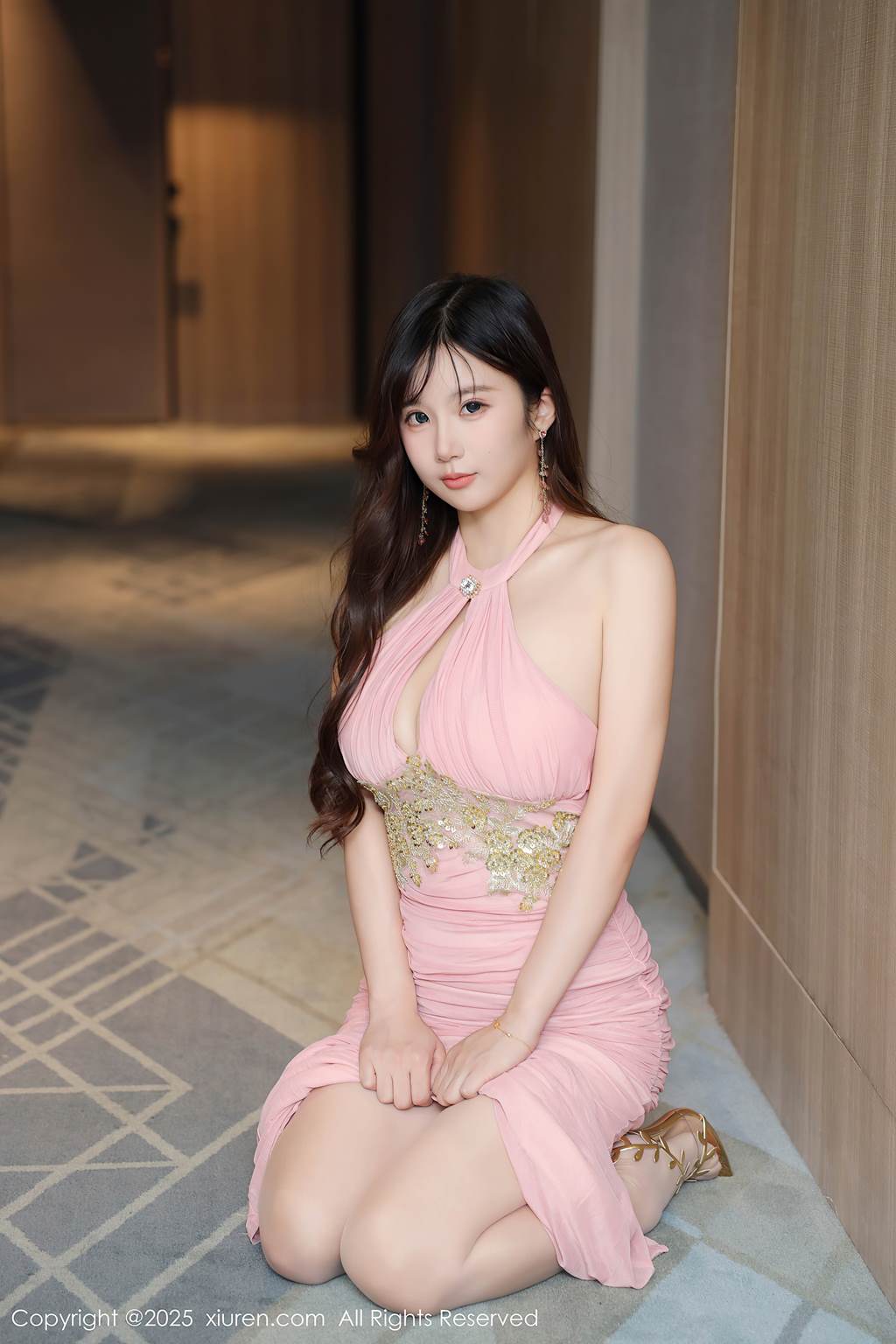 图片[2]-[Xiuren秀人网]2025.09.19 NO.10786 小肉肉咪[39P]-萌味圈