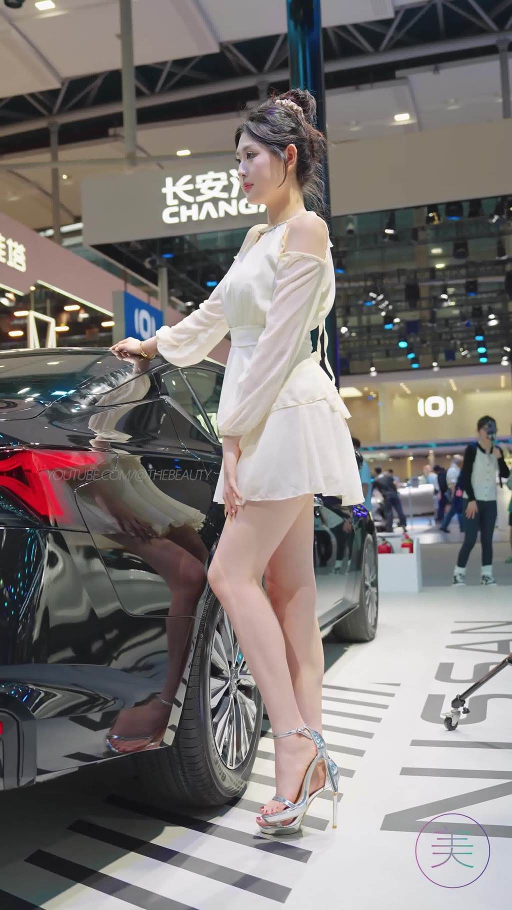 图片[2]-NO.1524 2024 广州车展 网红美女车模 beautyleg LOOKBOOK 05[30P]-萌味圈