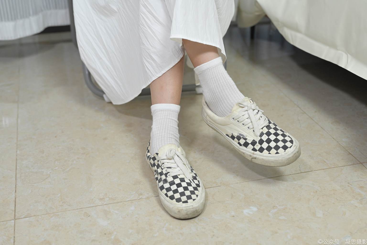 图片[2]-凝思摄影 NO.007 小睿-长裙、短白袜、平底鞋[133P]-萌味圈