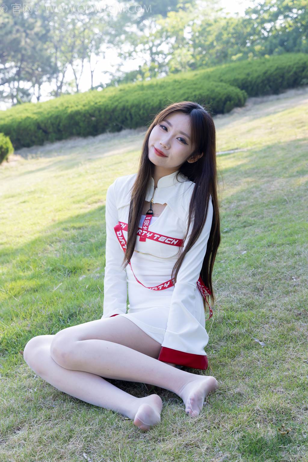 图片[2]-物恋传媒 NO.2471 泡泡-高跟鞋、油亮薄白丝[92P]-萌味圈