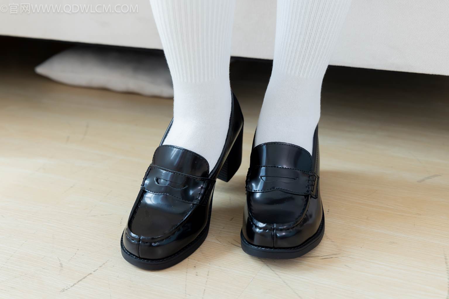 图片[2]-物恋传媒 NO.2480 岚岚-JK制服、白棉袜、穿鞋菜西红柿[161P]-萌味圈