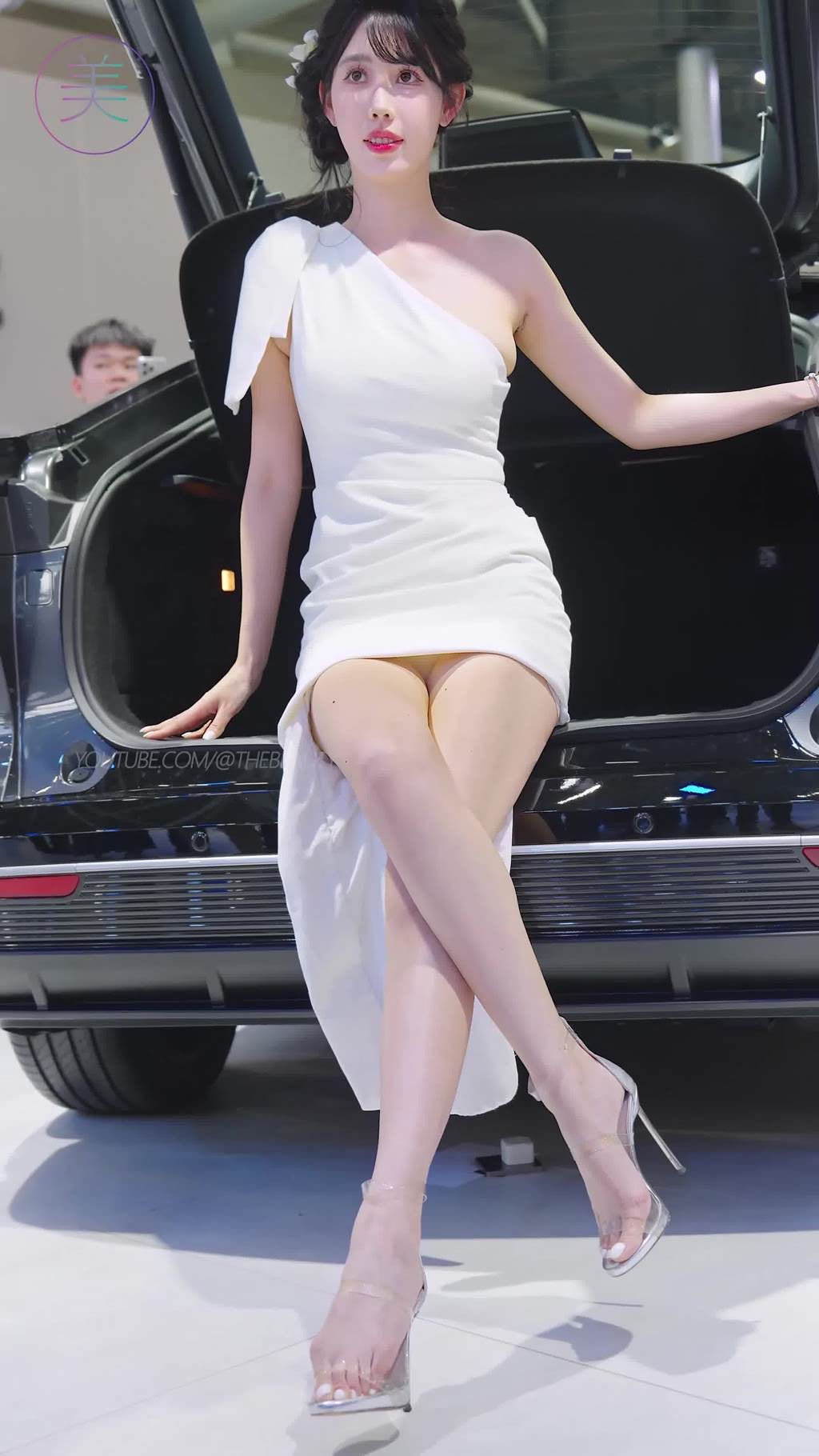 图片[2]-NO.1576 2024 广州车展 网红美女车模 beautyleg LOOKBOOK 32[30P]-萌味圈