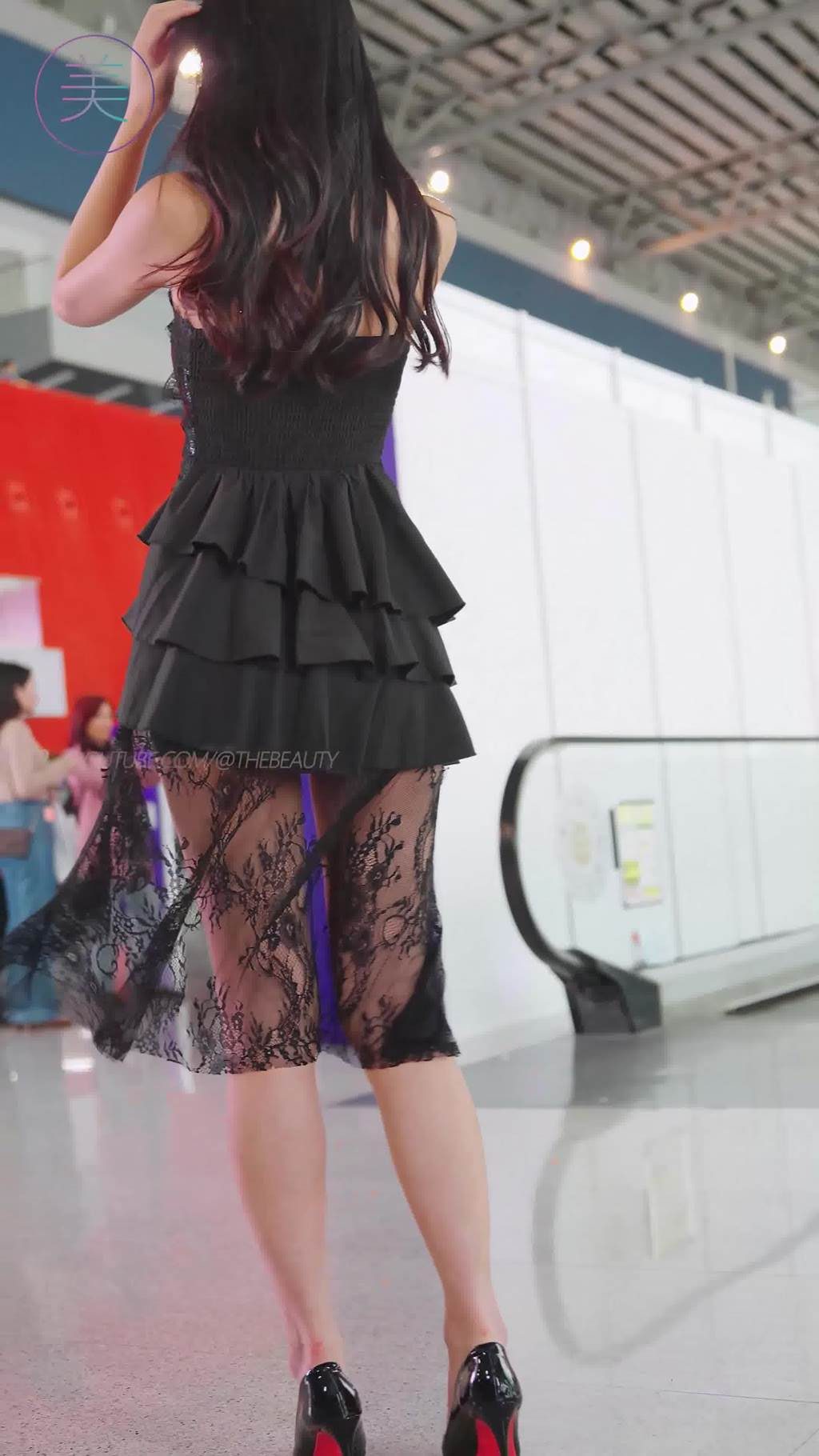 图片[2]-NO.1581 2024 广州车展 网红美女车模 beautyleg LOOKBOOK 37[30P]-萌味圈