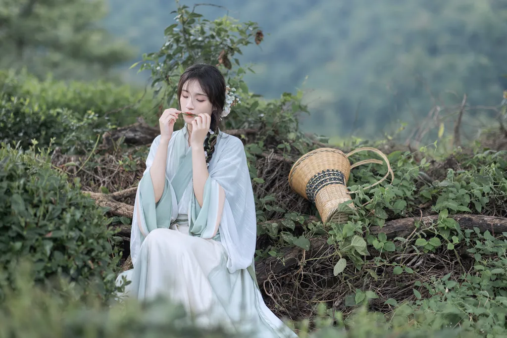 图片[11]-[YITUYU艺图语]2022.11.10 采茶纪 方莛玉[53+1P]-萌味圈