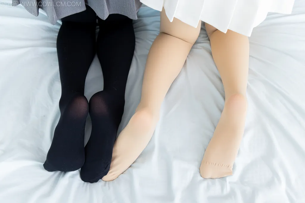 图片[56]-物恋传媒 NO.2498 茯苓&闪闪-两双板鞋、厚黑丝、厚肉丝[160P]-萌味圈