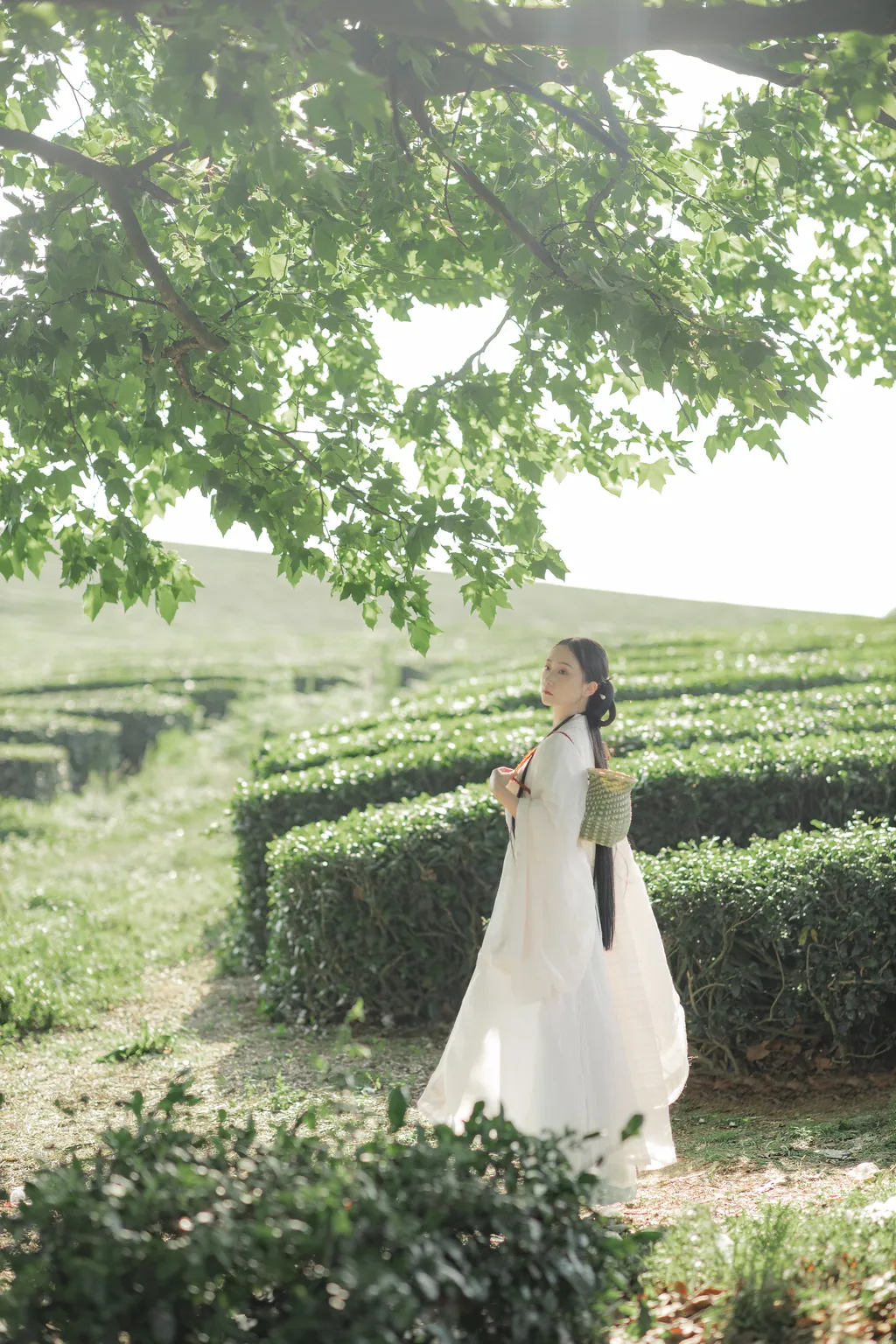 图片[2]-[YITUYU艺图语]2022.11.11 衣袖染茶香 灿暖暖暖[19+1P]-萌味圈