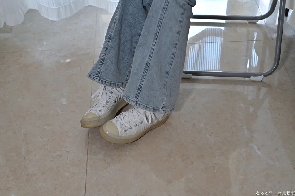 图片[7]-凝思摄影 NO.018 小睿-T恤、短白袜、平底鞋[142P]-萌味圈