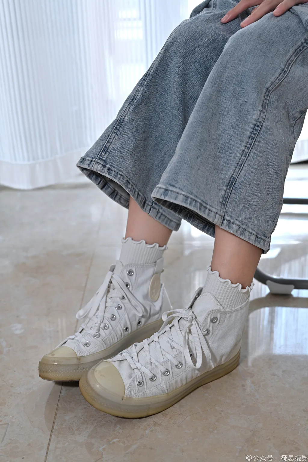 图片[9]-凝思摄影 NO.018 小睿-T恤、短白袜、平底鞋[142P]-萌味圈